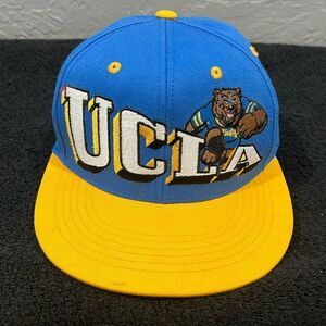 🏀🏈 Vintage UCLA Bruins Snapback Flat Bill Hat Cap Top of the World Blue/Yellow